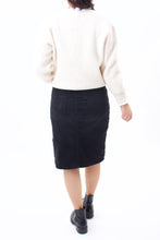 Laden Sie das Bild in den Galerie-Viewer, Kurz geschnittener Cardigan Beige ONESIZE