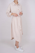Laden Sie das Bild in den Galerie-Viewer, Cord Blusenkleid Midikleid Beige
