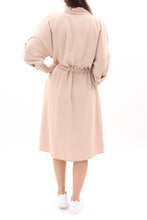 Laden Sie das Bild in den Galerie-Viewer, Blusenkleid Knopfleiste Beige