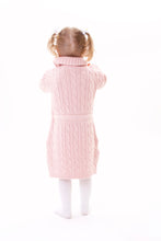 Laden Sie das Bild in den Galerie-Viewer, Strickkleid Rosa mit Schleife