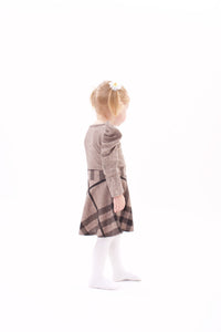 Sweatkleid mit Karomuster Beige