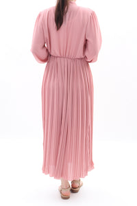 Plissekleid mit Knopfleiste