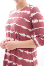 Laden Sie das Bild in den Galerie-Viewer, T-Shirt-Kleid gestreift