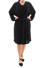 Laden Sie das Bild in den Galerie-Viewer, 40+ Festliches Kleid Wickeloptik Schwarz