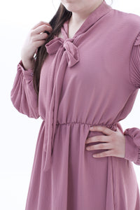 Midikleid mit plissierten Ärmeln